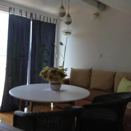 Tanya-apartments And