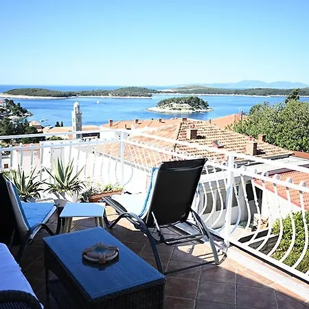 Affittacamere Tanya-apartments And