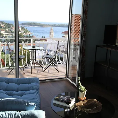 Πανσιόν Tanya-apartments And