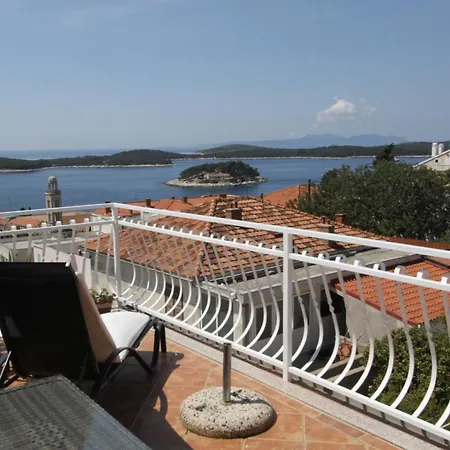 Guest house Tanya-apartments And
