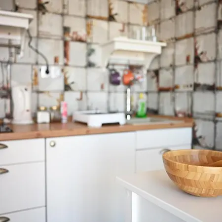 Tanya-apartments And Πανσιόν Χβαρ