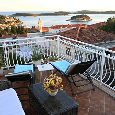 Tanya-apartments And 3*