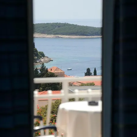 Tanya-apartments And 3*