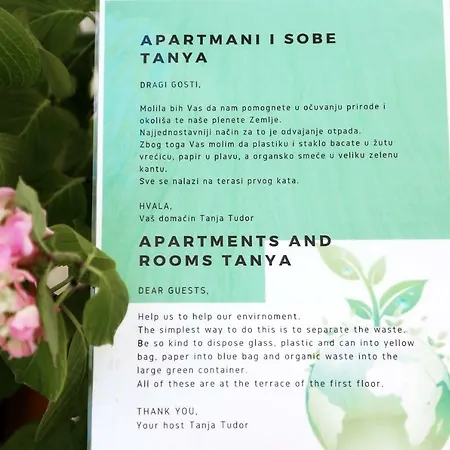 Tanya-apartments And Hvar Town