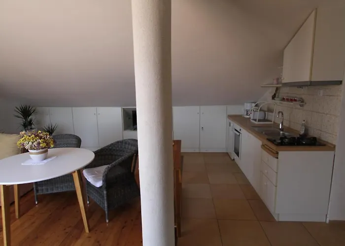 Penzion Tanya-apartments And 3*