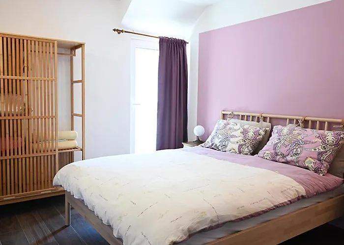 Penzion Tanya-apartments And Hvar Town